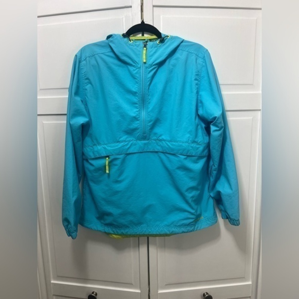 L L Bean Women’s Windbreaker With Hood Size Medium Color Turquoise With …